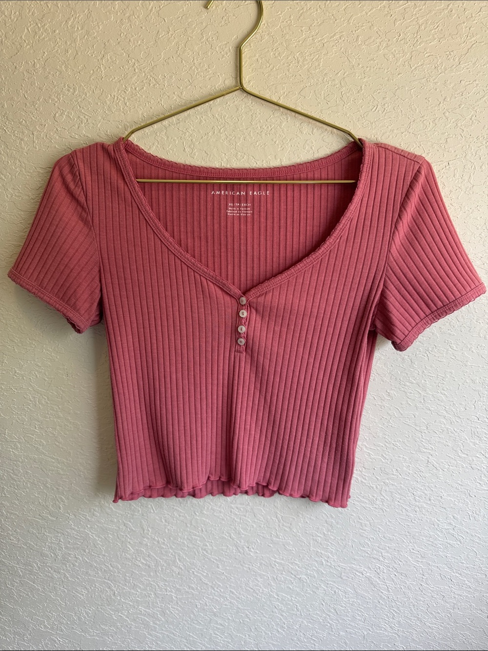 American Eagle Baby Tee